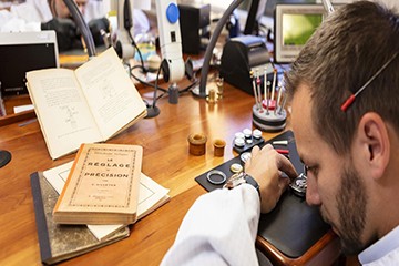 杭州欧米茄官方售后客户服务中心